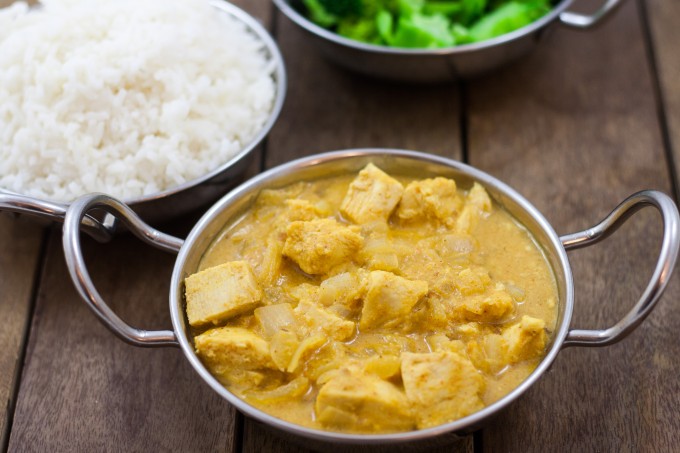 Chicekn in Peanut Sauce with Rice