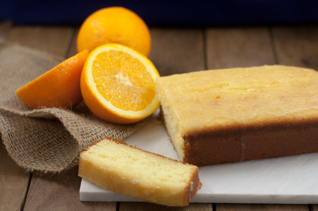 Orange Cake with Oranges