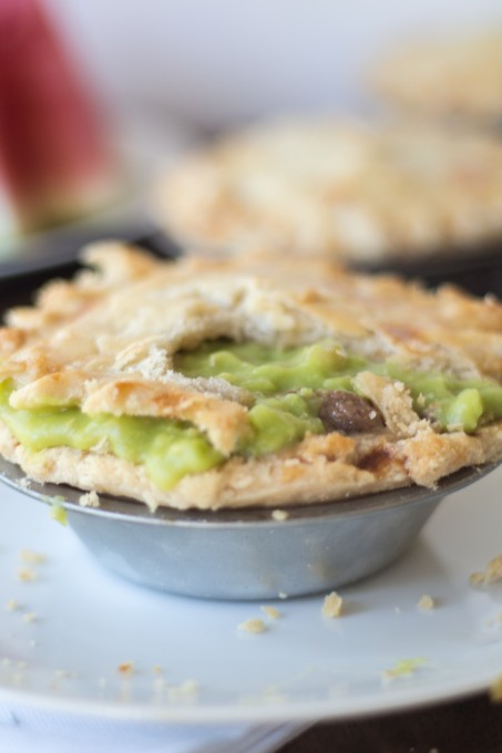 Meat Pie with Mushy Peas