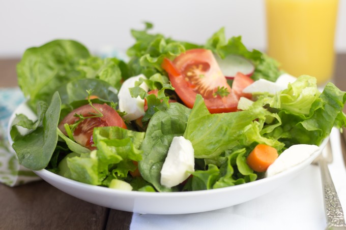 Simple Garden Salad in a Bowl